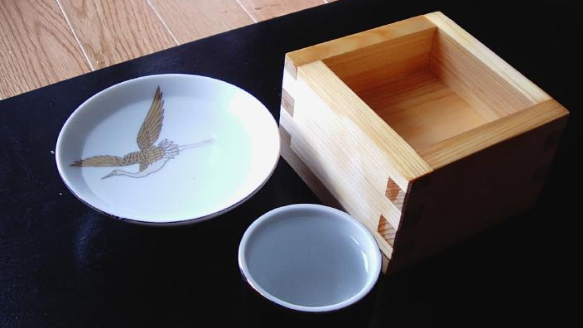 File:Sake set.jpg