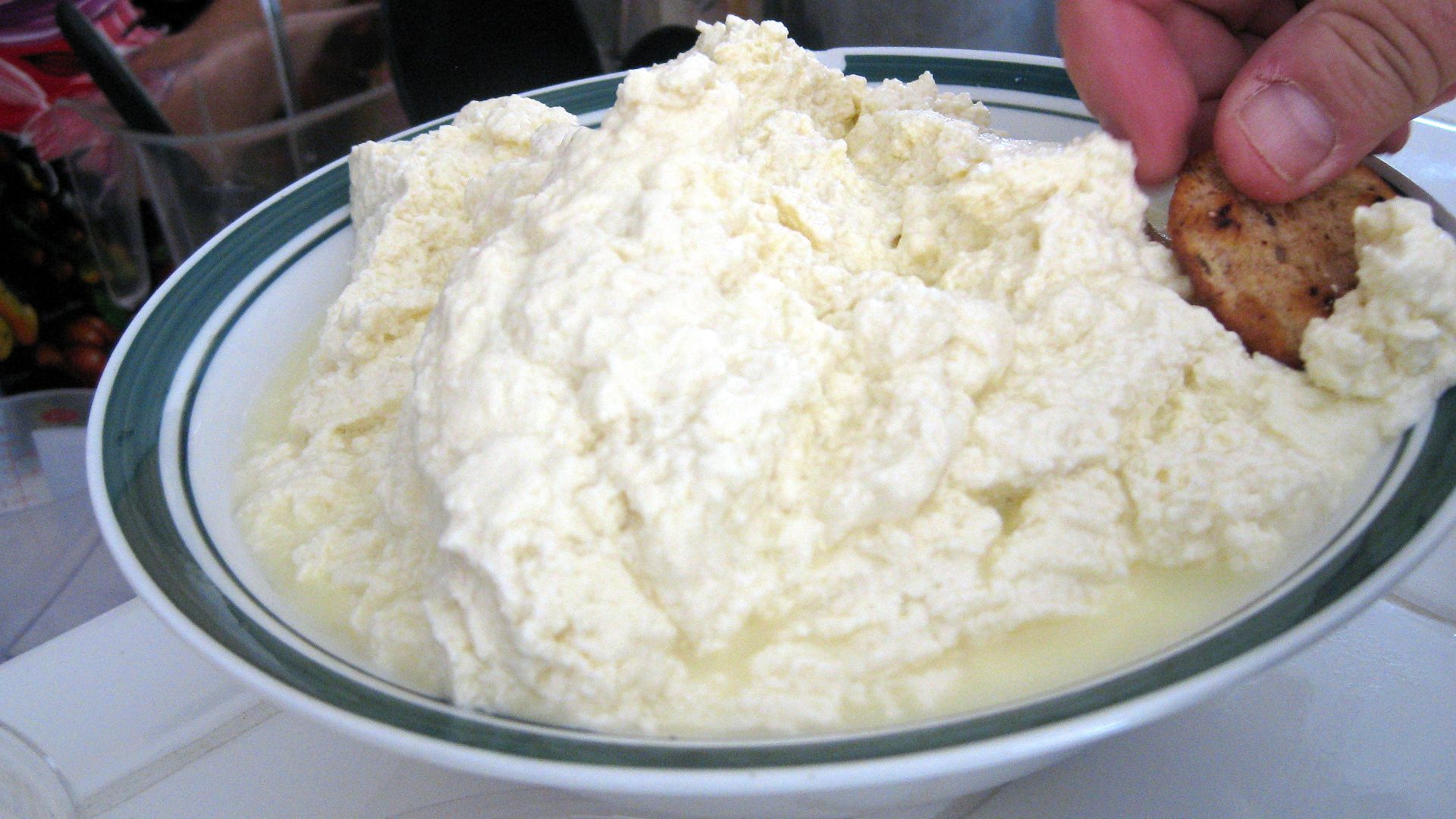 File:Finished homemade ricotta!.jpg
