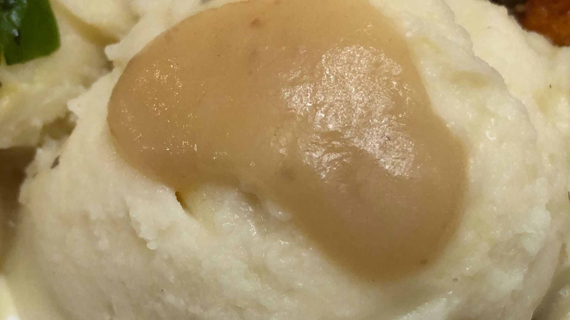 File:2021-11-25 21 30 25 Mashed potatoes with gravy from Wegmans in the Franklin Farm section of Oak Hill, Fairfax County, Virginia.jpg