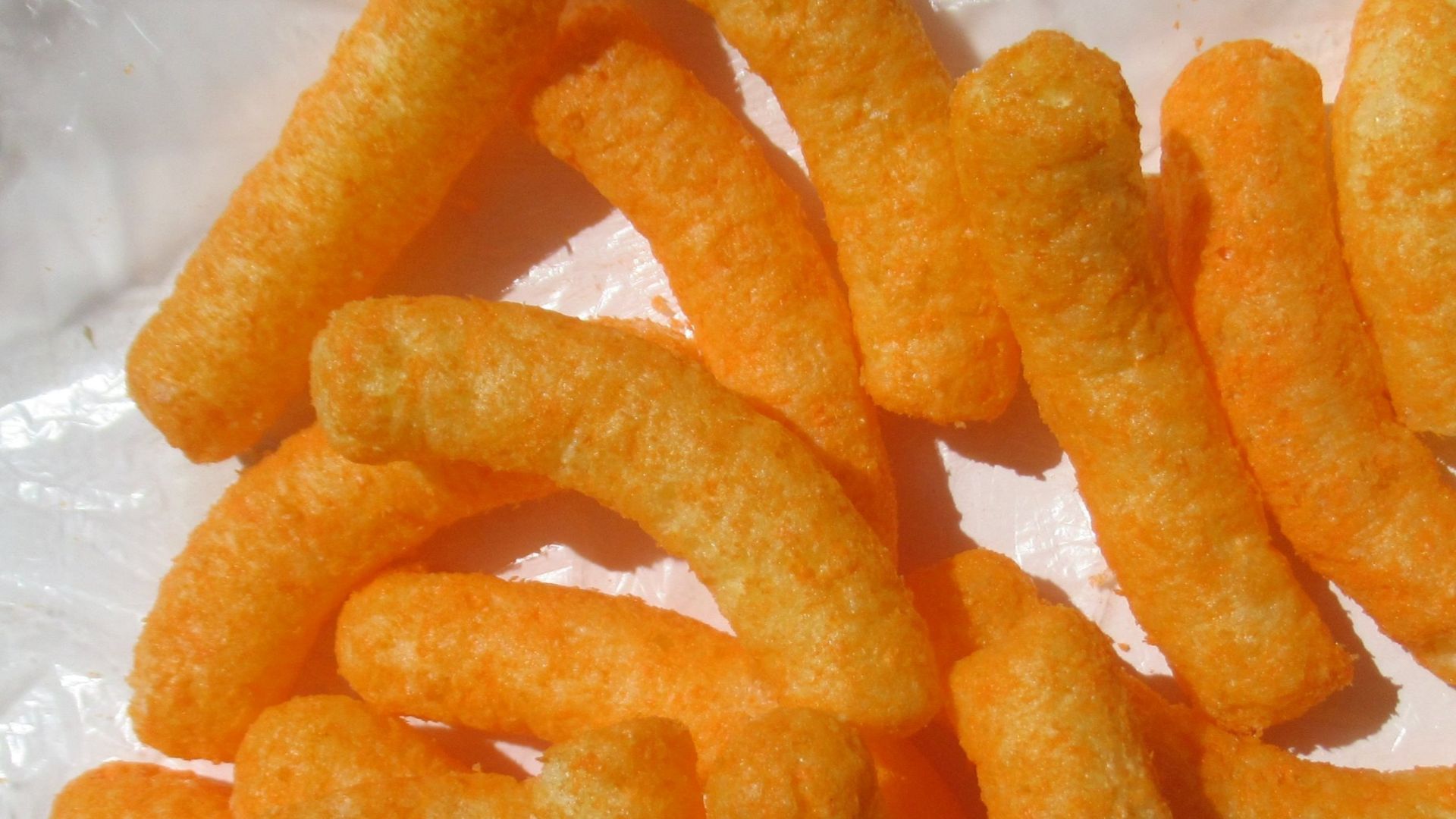 File:Cheetos puffs 한국어A.jpg