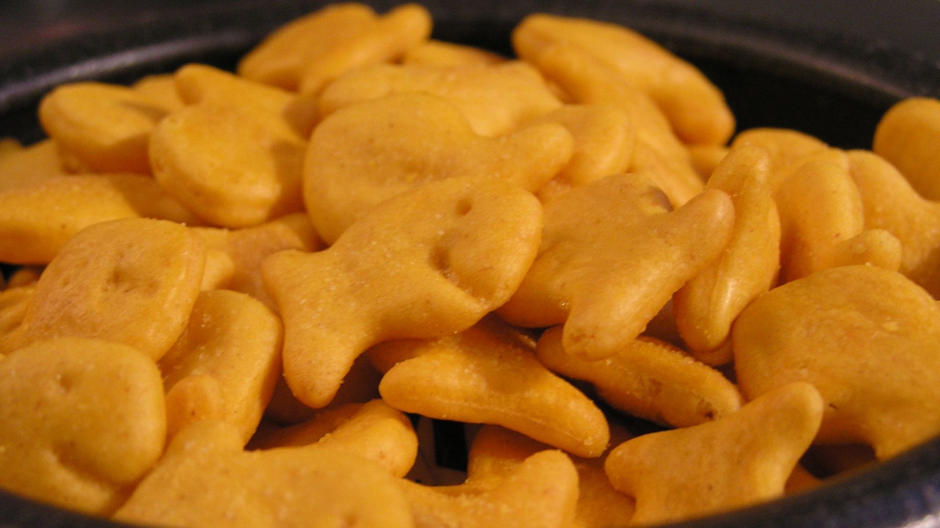 File:Goldfish crackers.jpg