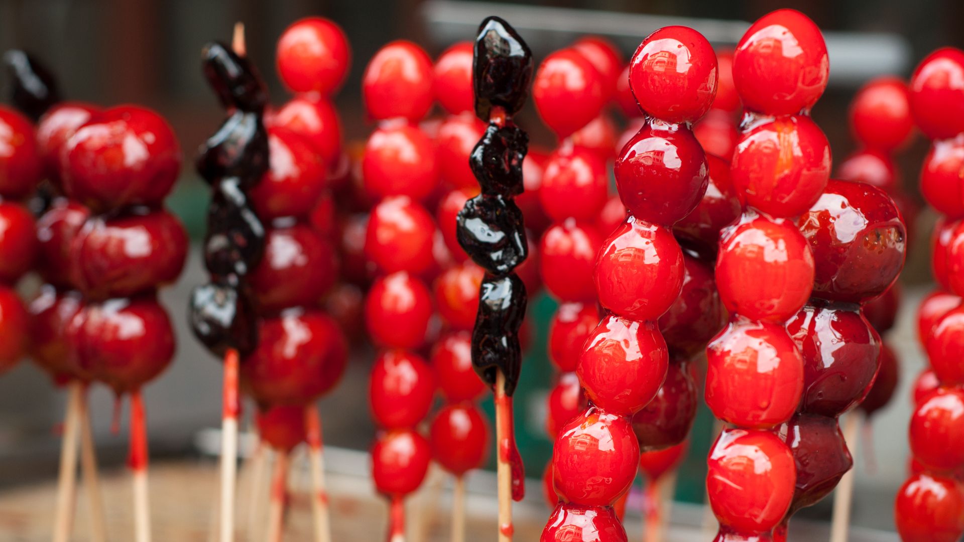 File:Glazed Tomatoes and Berries.jpg