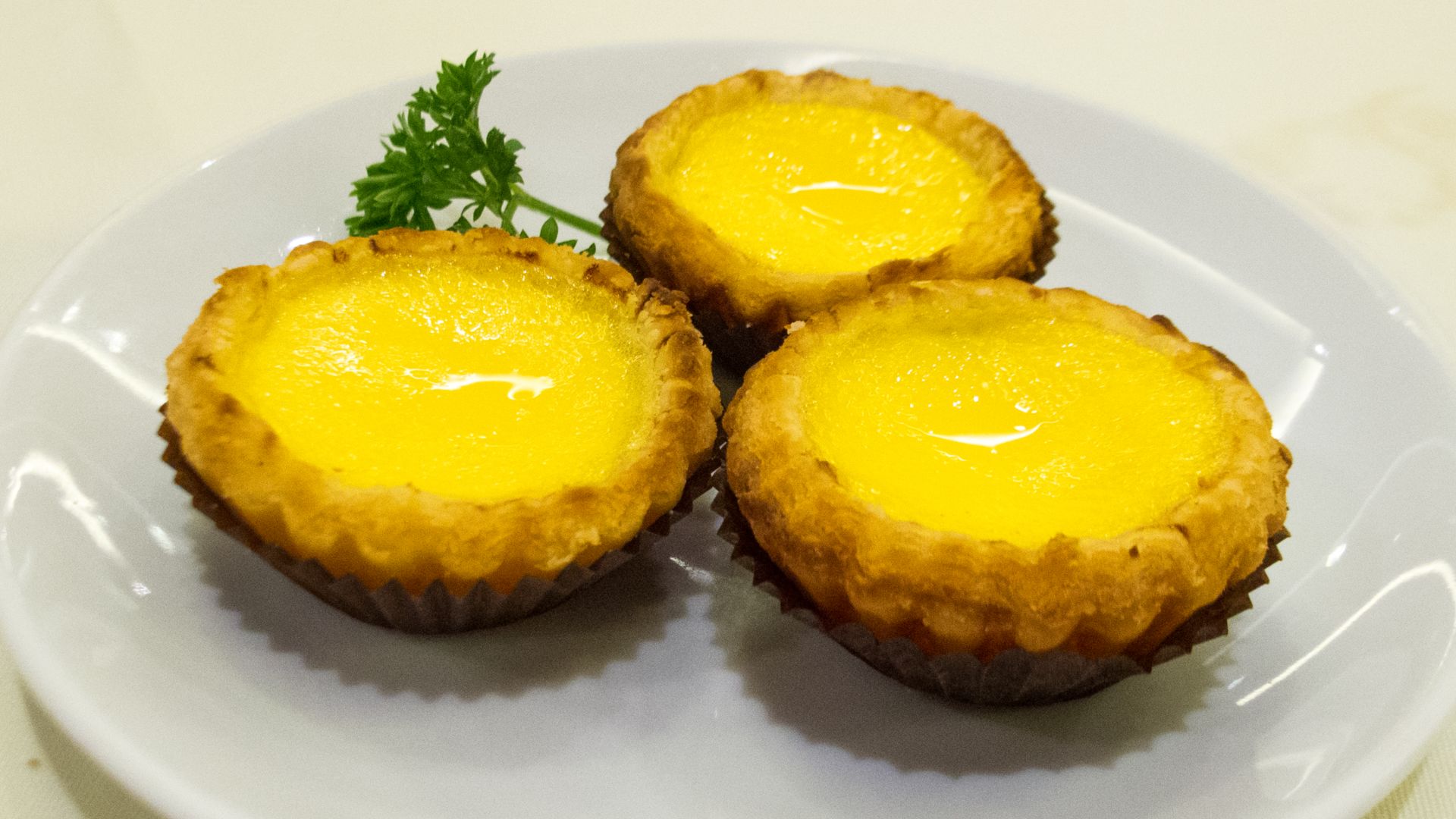 File:Egg Tarts with Puff Pastry.jpg