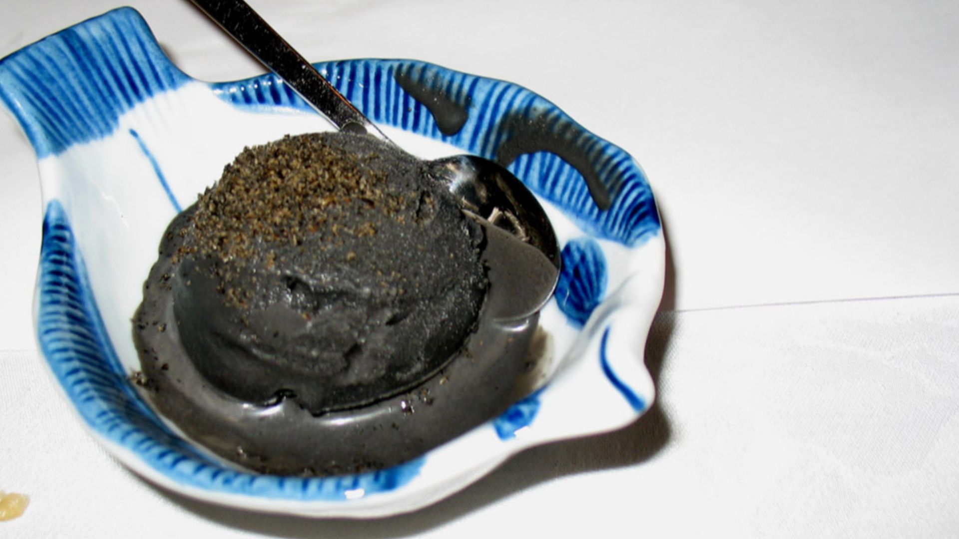 File:Black Sesame Ice Cream (2837709920).jpg