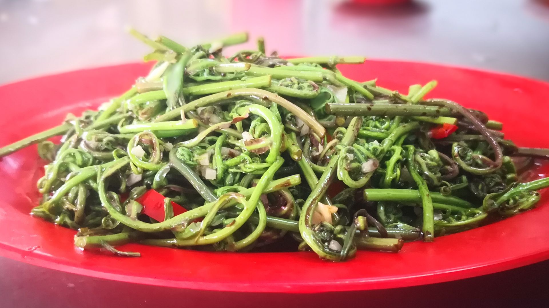 File:Midin Stir Fried.jpg