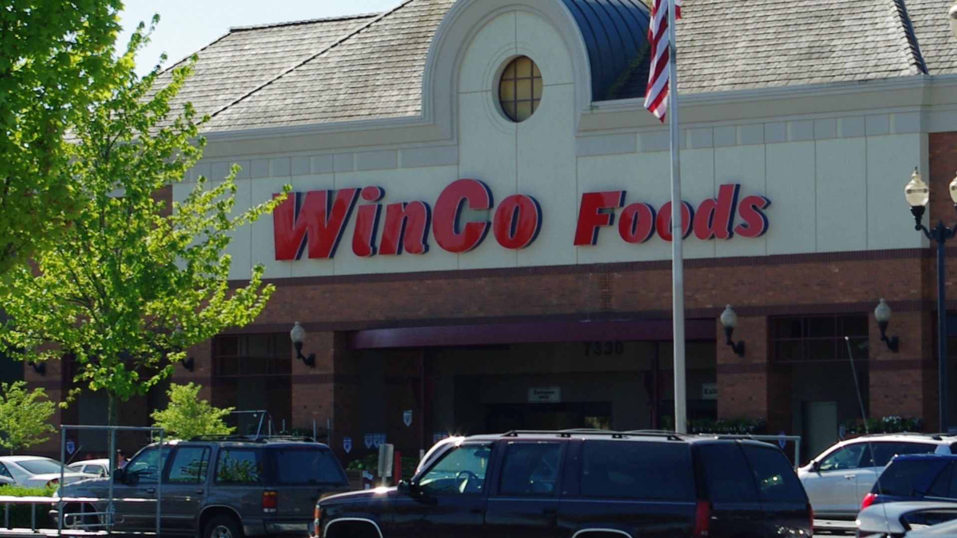 File:WinCo Foods at Crossroads at Orenco Station - Hillsboro, Oregon.JPG