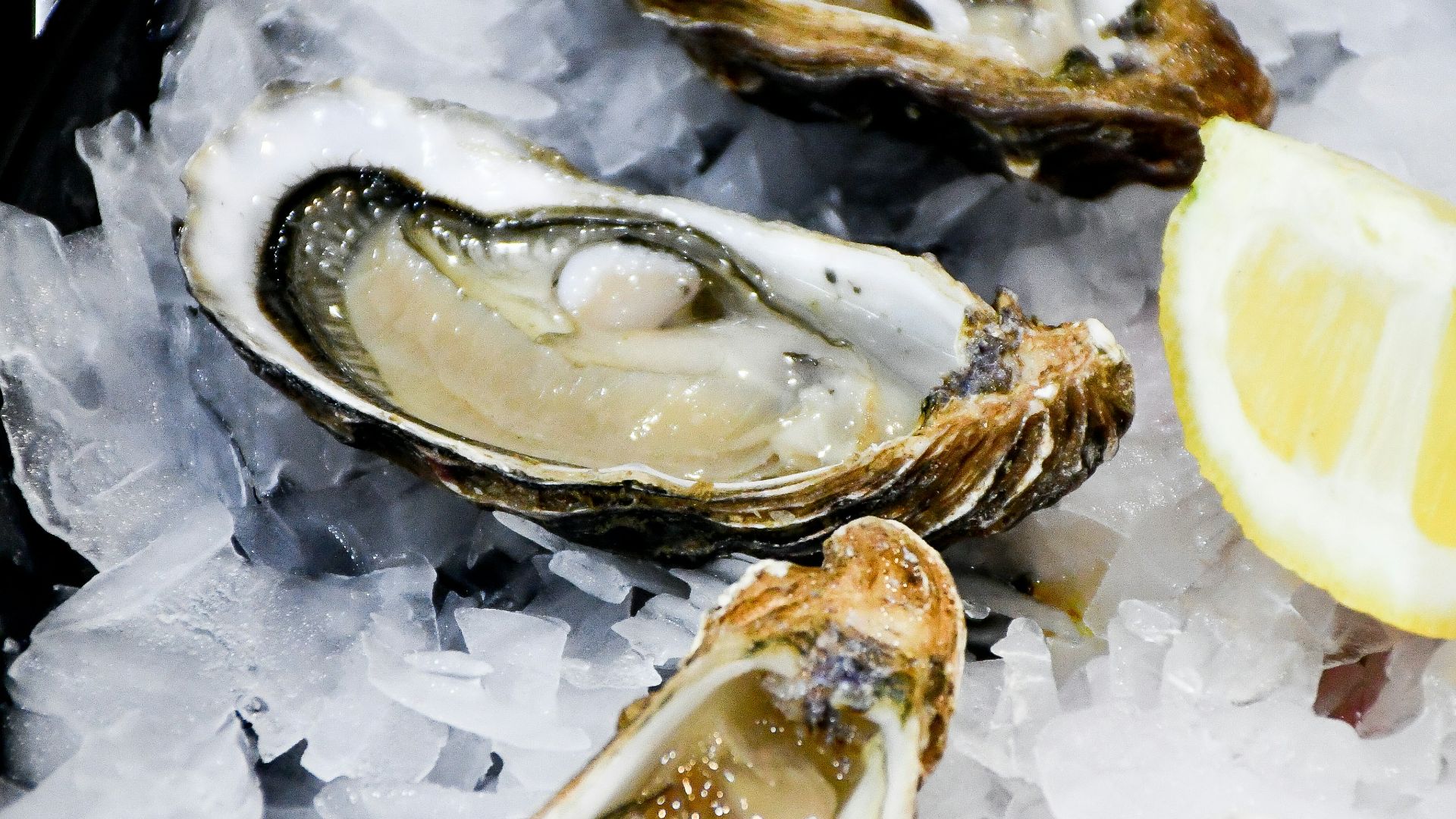 sliced fruit on black ceramic plate