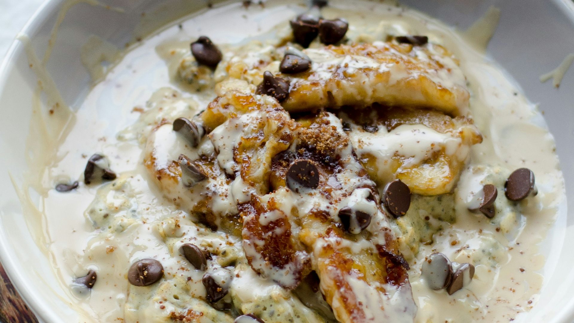 dessert cream filled white bowl