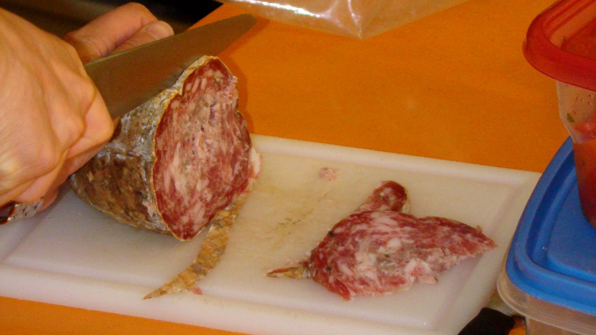 File:Salami (2581759241).jpg
