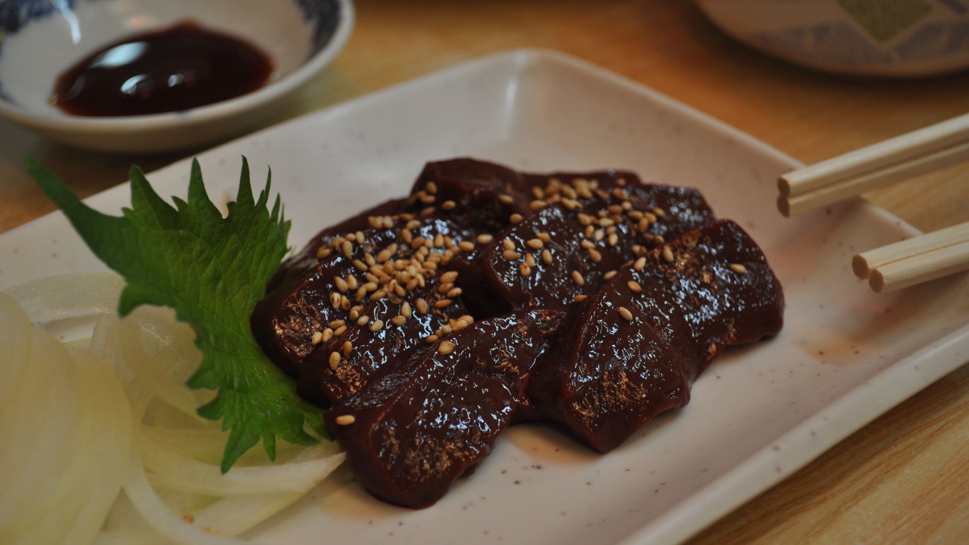 File:Beef liver sashimi.JPG