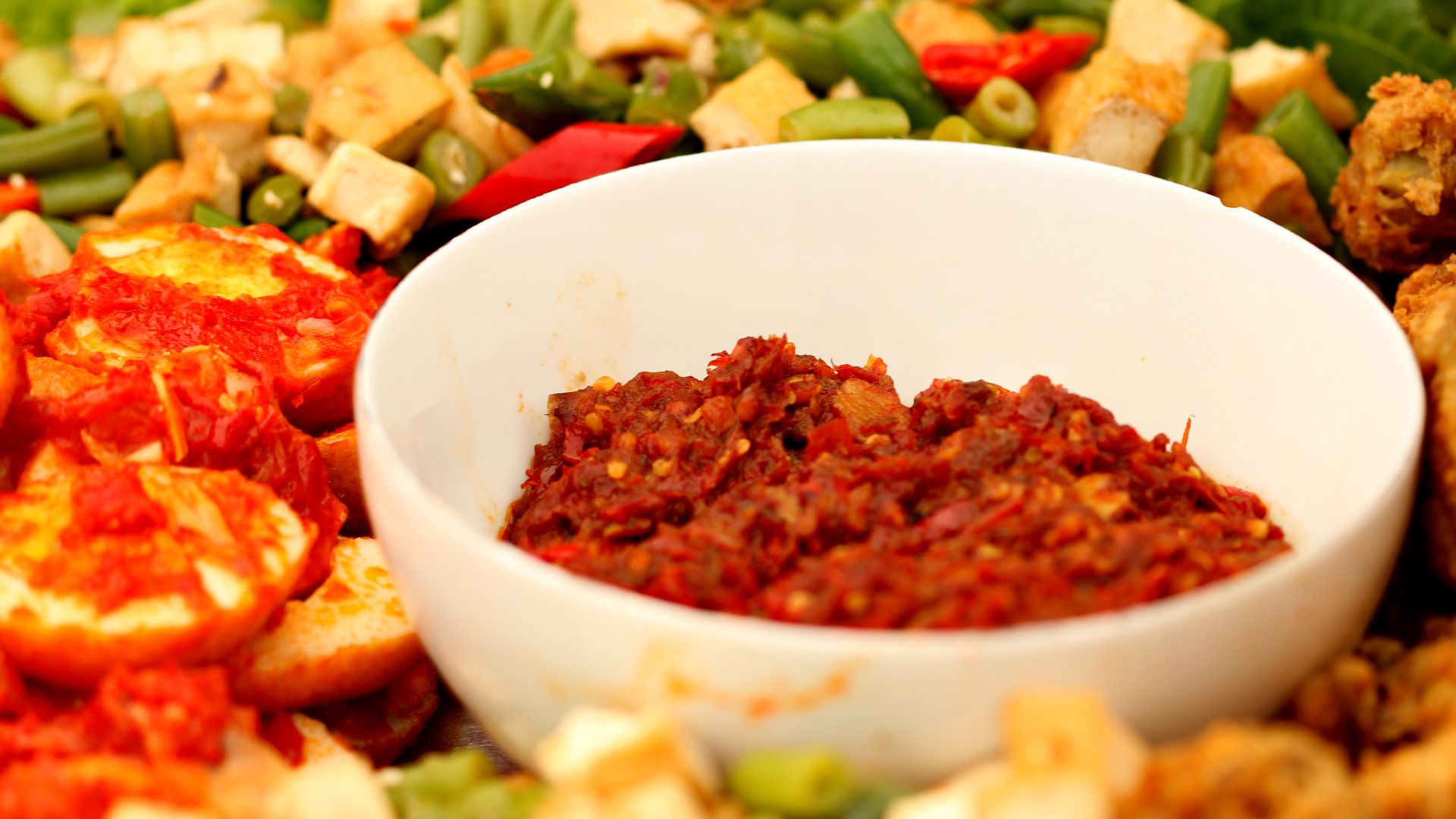 File:SAMBAL - The must have chili dipping.jpg