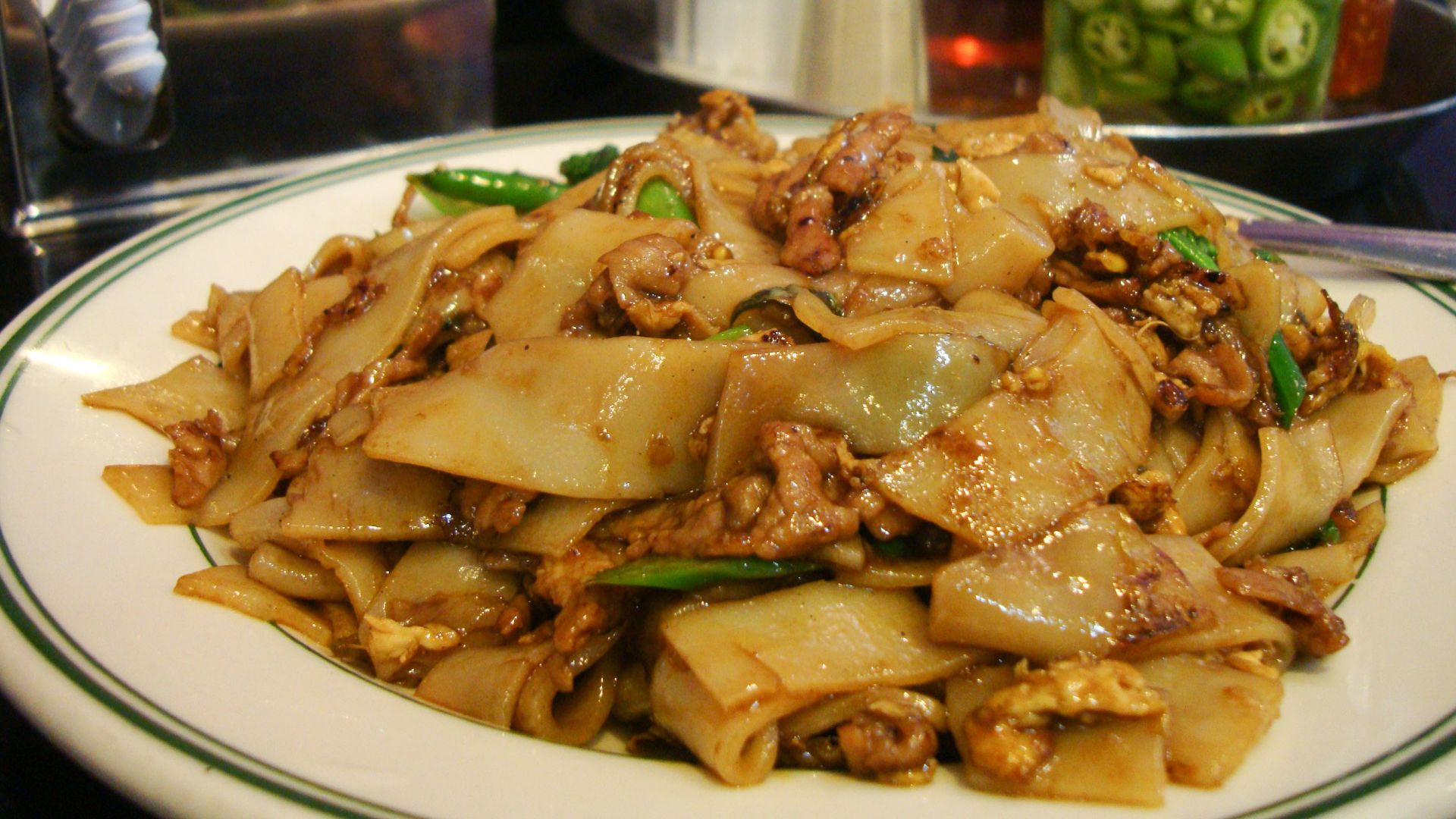 File:Spicy pad see ew - yummy.jpg