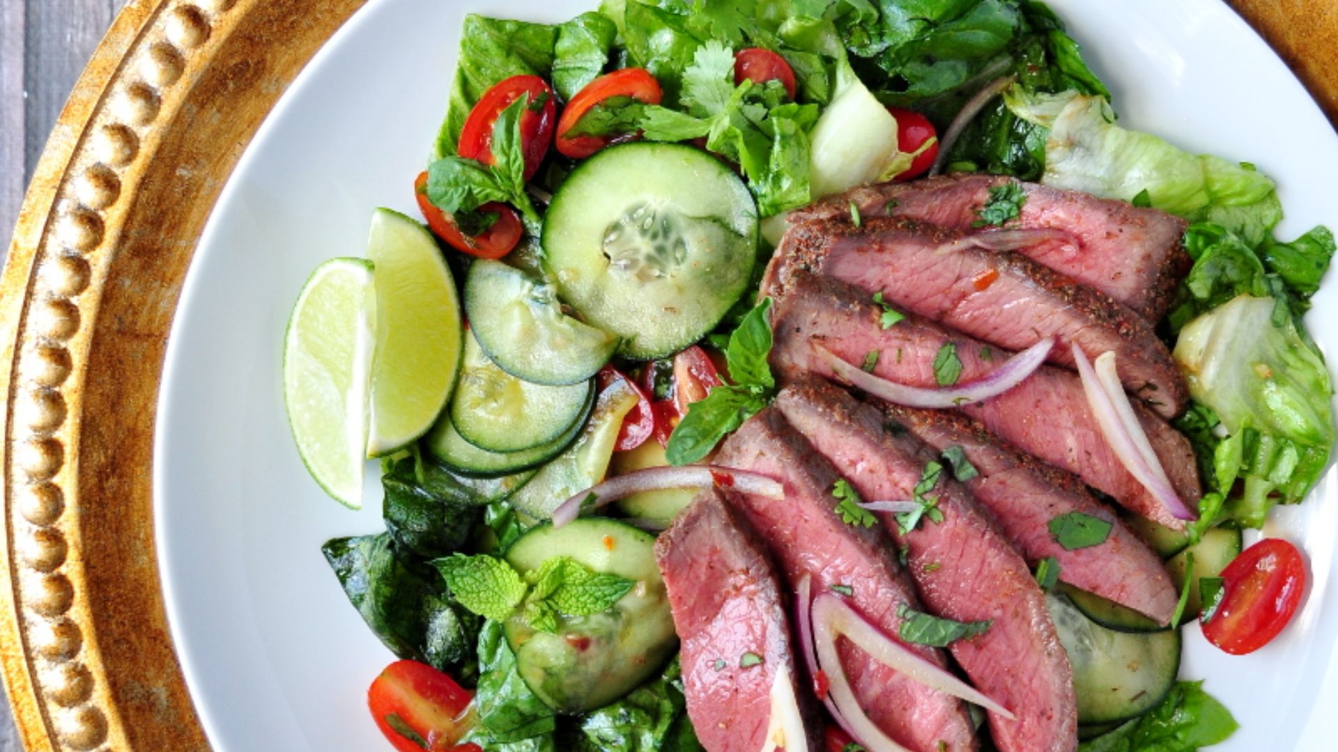 File:Thai Beef Salad (28321669714).jpg