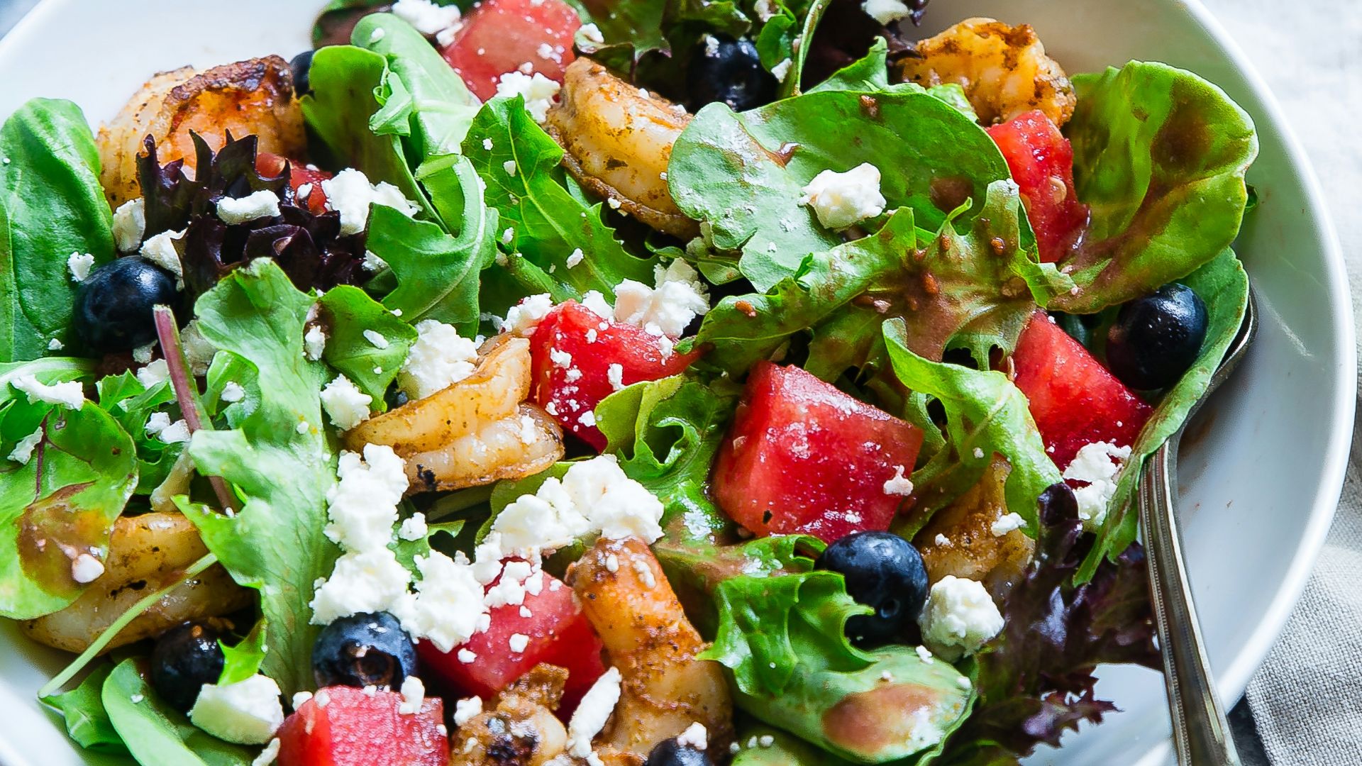 vegetable salad on white ceramic bowl