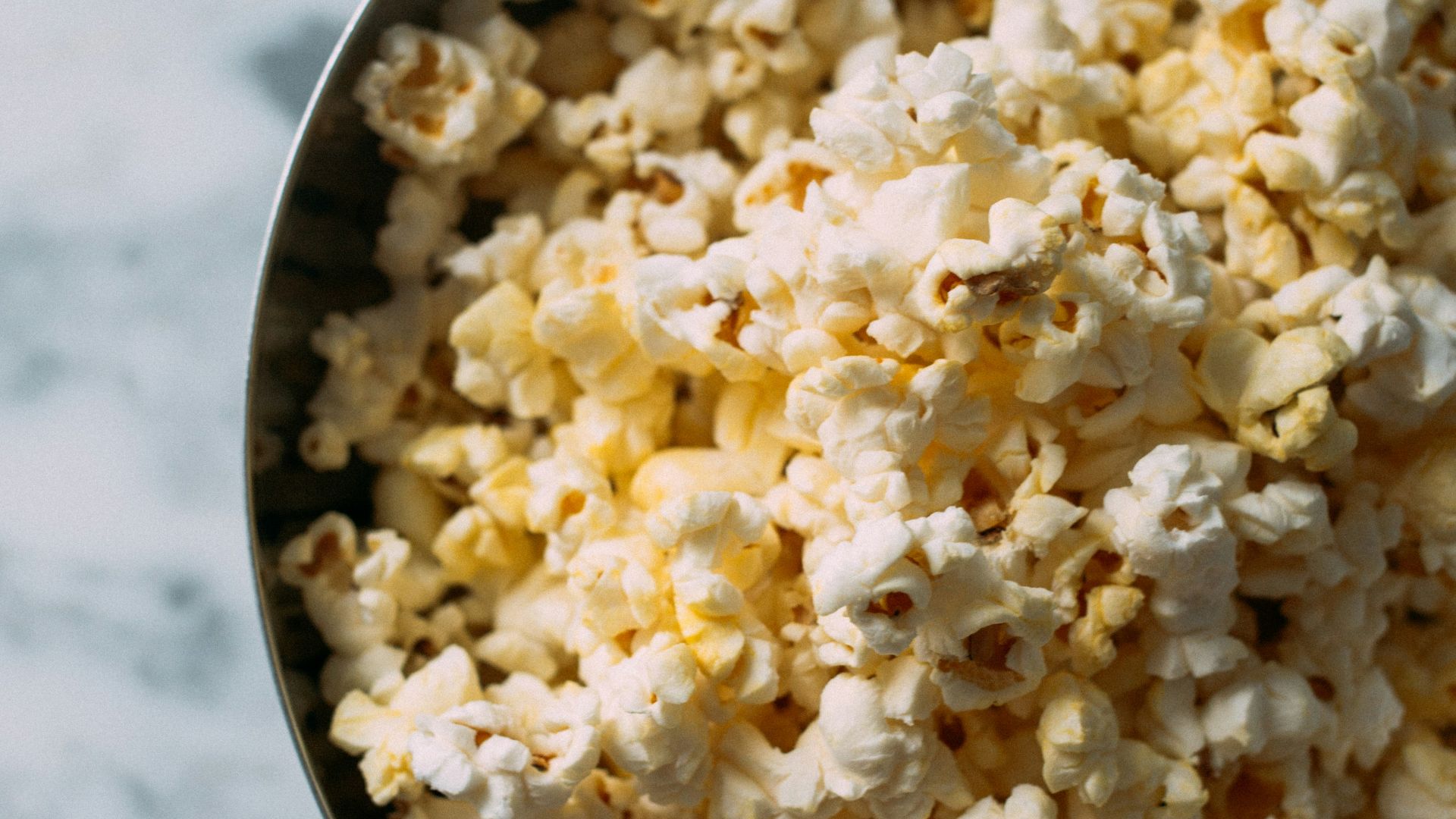 photo of popcorn kernels