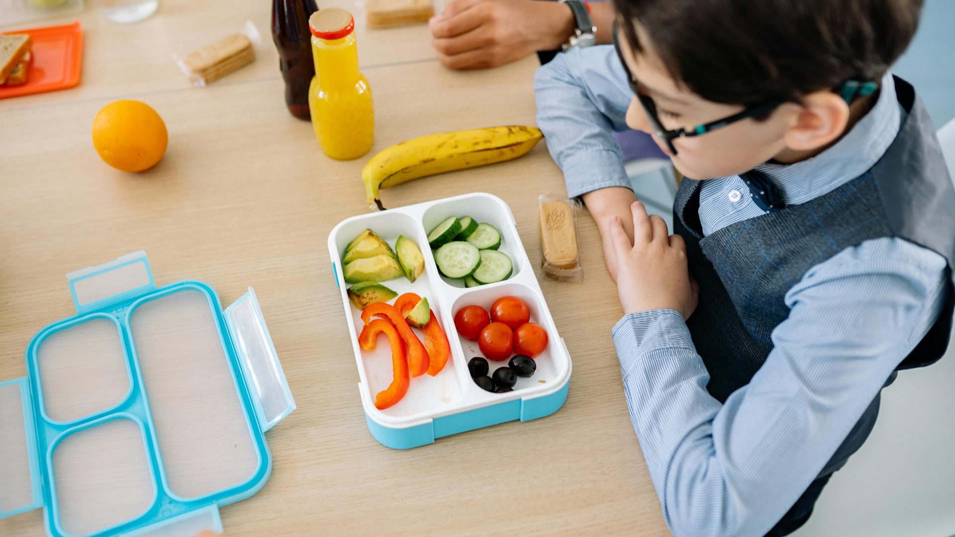 school-lunch-thumb-rss.png