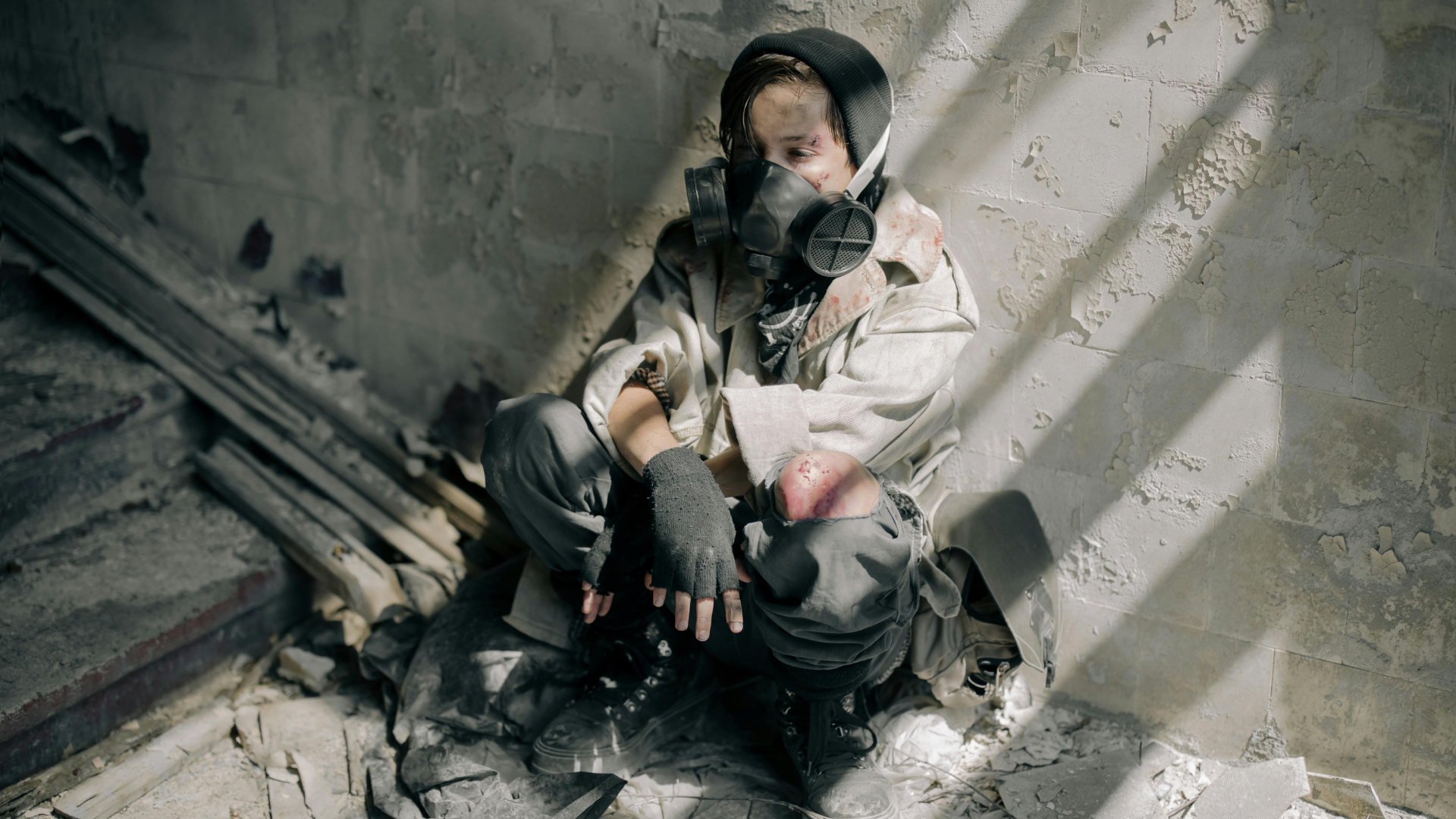 post-apocalypse-person-thumb-rss.png