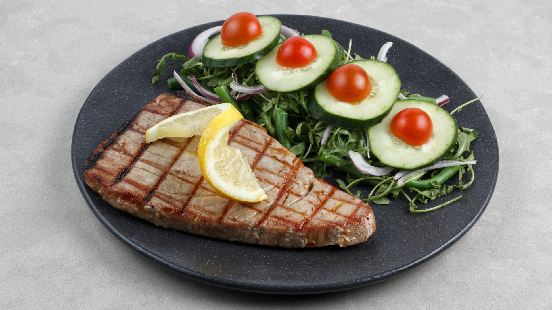 tuna-grilled-on-plate-thumb-rss.png