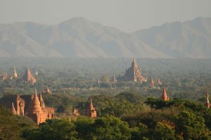 1280px-Temples_of_Bagan-300x200.jpg