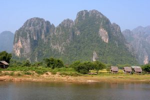 Nam_Song_River_Vang_Vieng_Laos-300x200.jpg