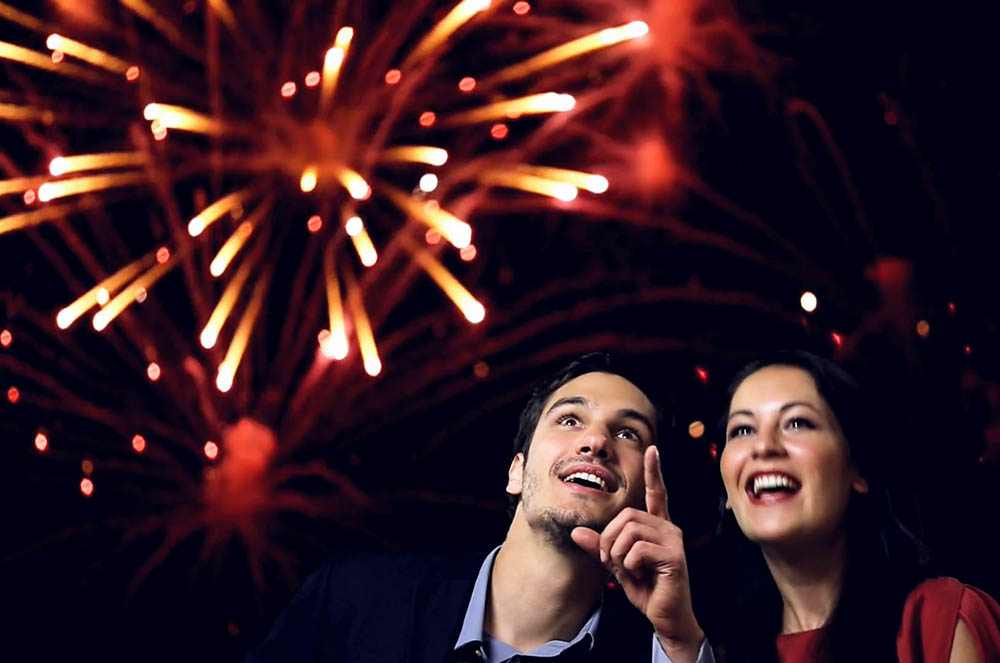 fireworks-1529970461011.jpg