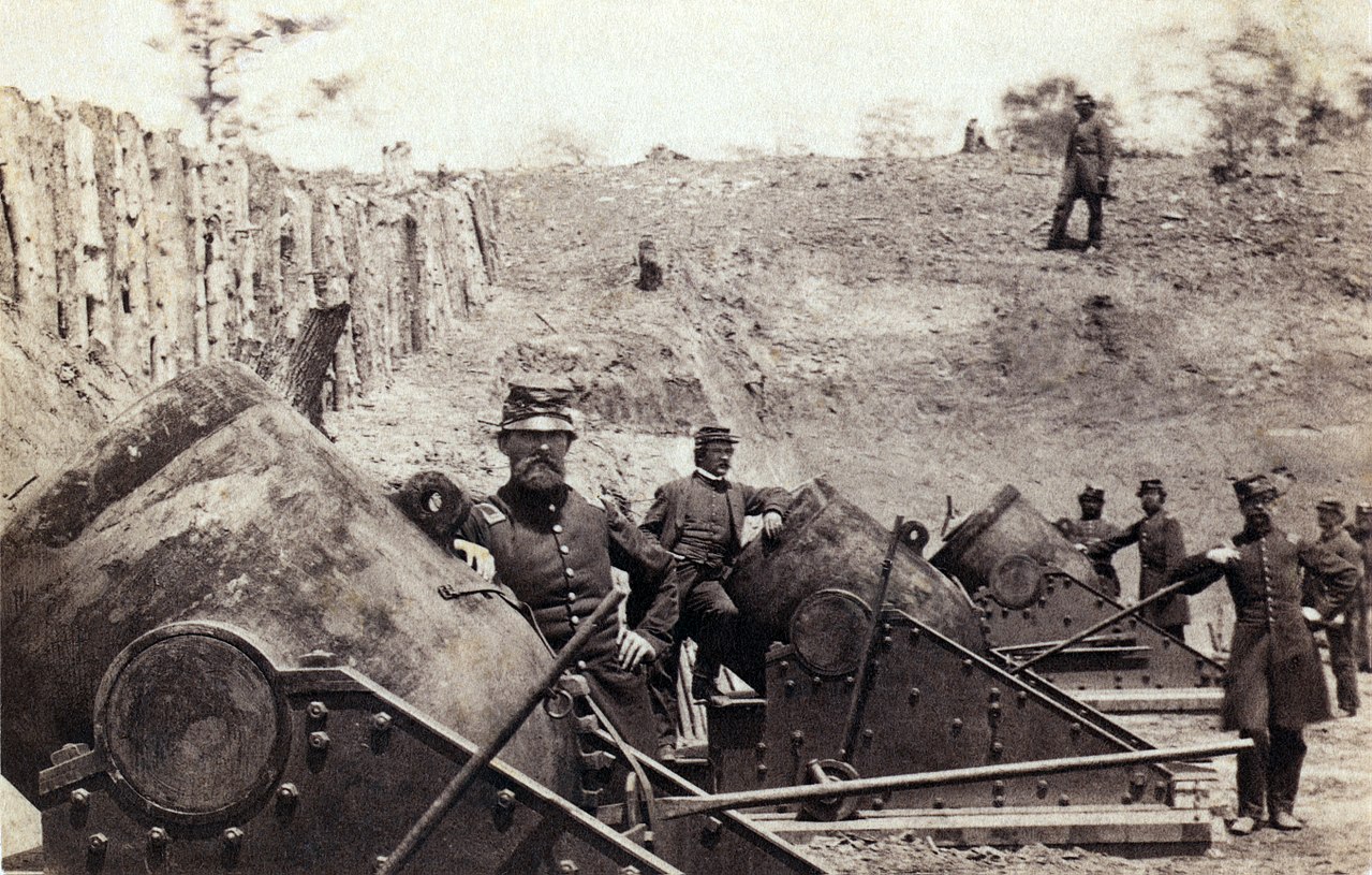 1280px-yorktown_artillery2-1540914155610.jpg