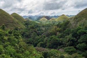 Bohol_Chocolate_Hills_Philippines-300x199.jpg