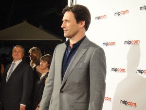 800px-Jon_Hamm_2010-300x225.jpg
