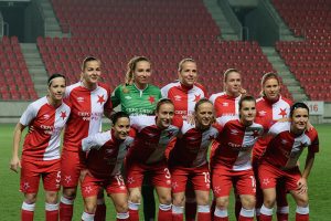 Slavia_Praha_women_2017-300x200.jpg
