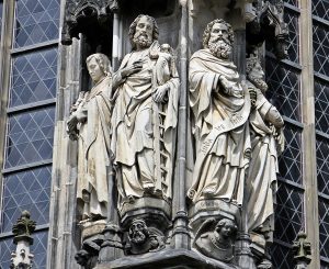 aachen-cathedral-1504242-300x245.jpg