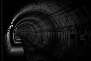 tunnel-690513-300x200.jpg