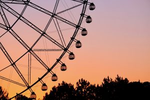 ferris-wheel-4129391-300x200.jpg