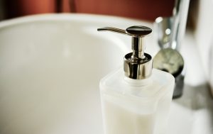 soap-dispenser-2337697-300x189.jpg