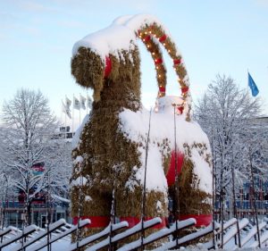 Yule_goat_Gefle_Sweden_2009_crop-300x281.jpg