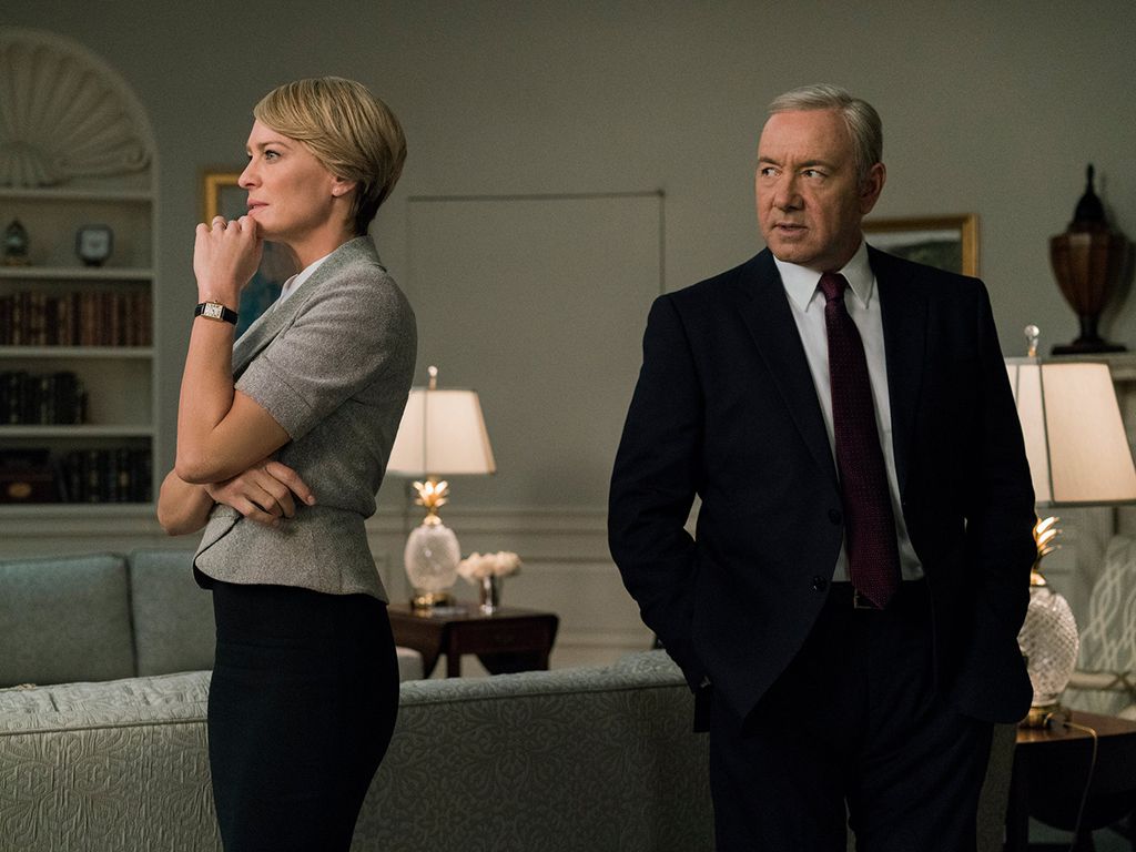 05xp-houseofcards1-superJumbresize.jpg.optimal.jpg