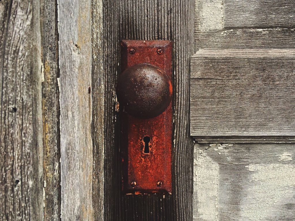 Weird-House-Rules-Made-Guests-Feel-Unwelcome-47.jpg.optimal.jpg