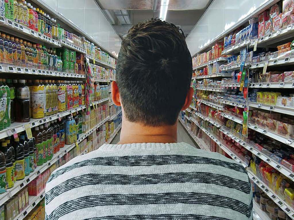 resizegrocery-store-man-shopping.jpg.optimal.jpg