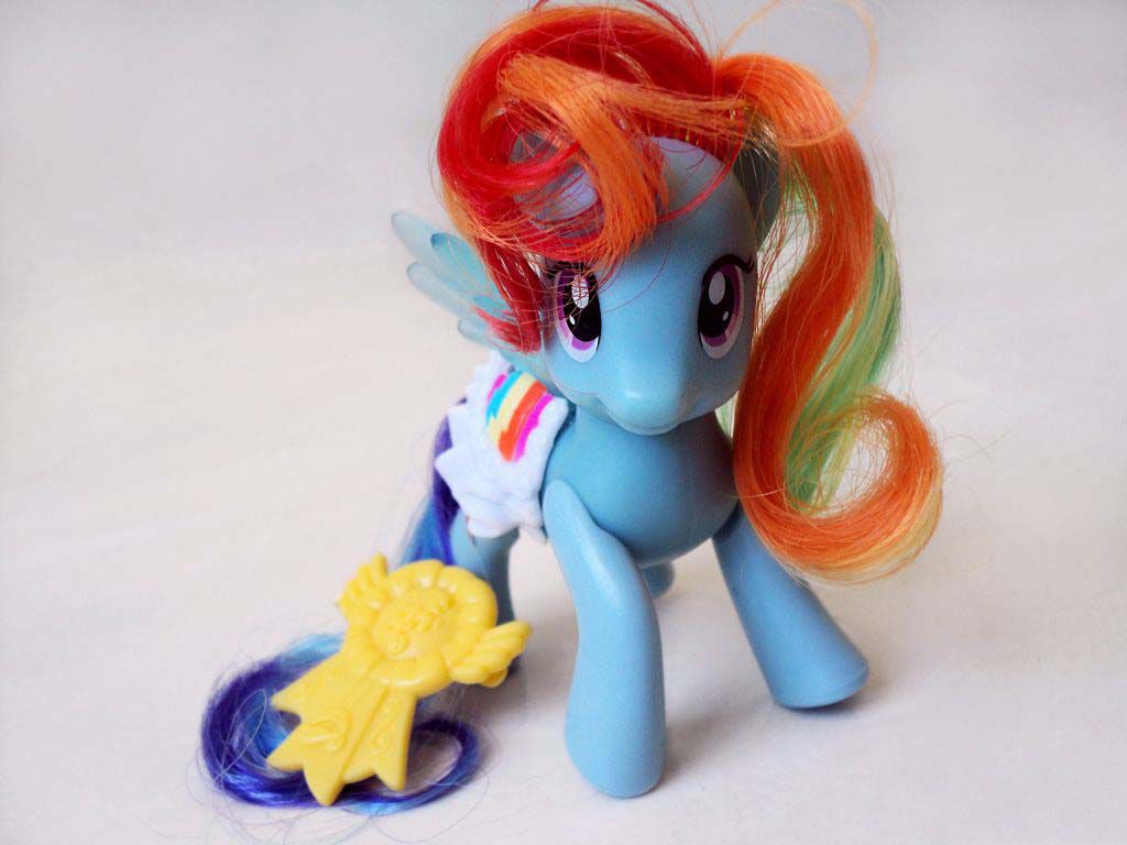 resizemy-little-pony-468916-1024x768-1.jpg.optimal.jpg