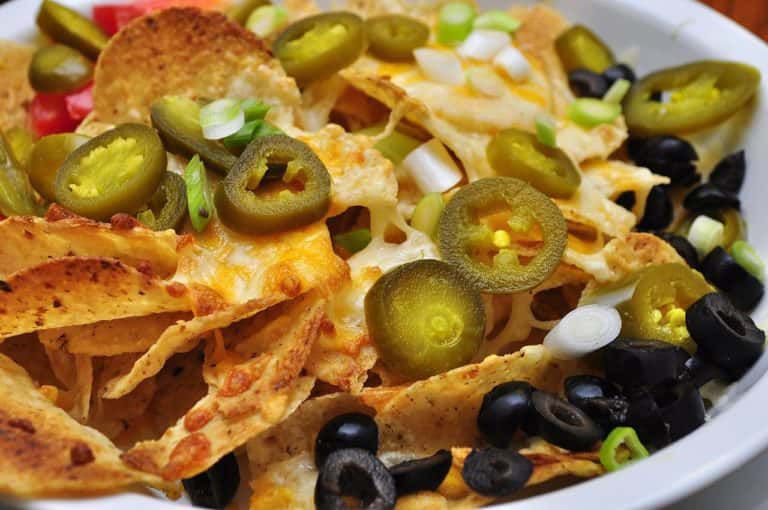 1280px-Mmm...nachos_5063817774-768x510-1.jpg.optimal.jpg