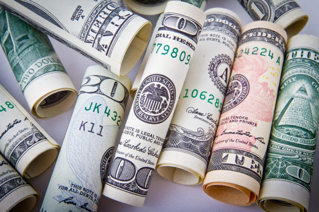 dollar_money_cash_money_business_currency_finances_crisis_income-629813-1551767832602-1024x683.jpg.optimal.jpg