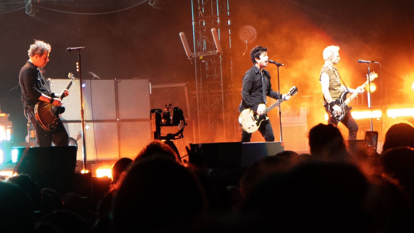 greenday-hellamegatour-august102021.jpeg
