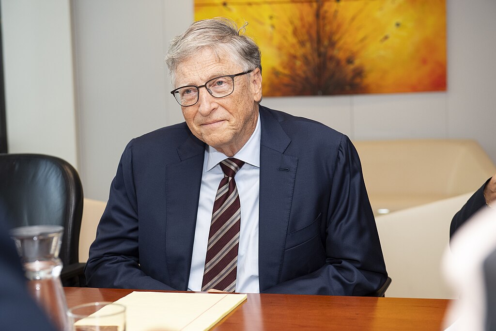 Visit_of_Bill_Gates_to_the_European_Commission_-_P062021-967902.jpg
