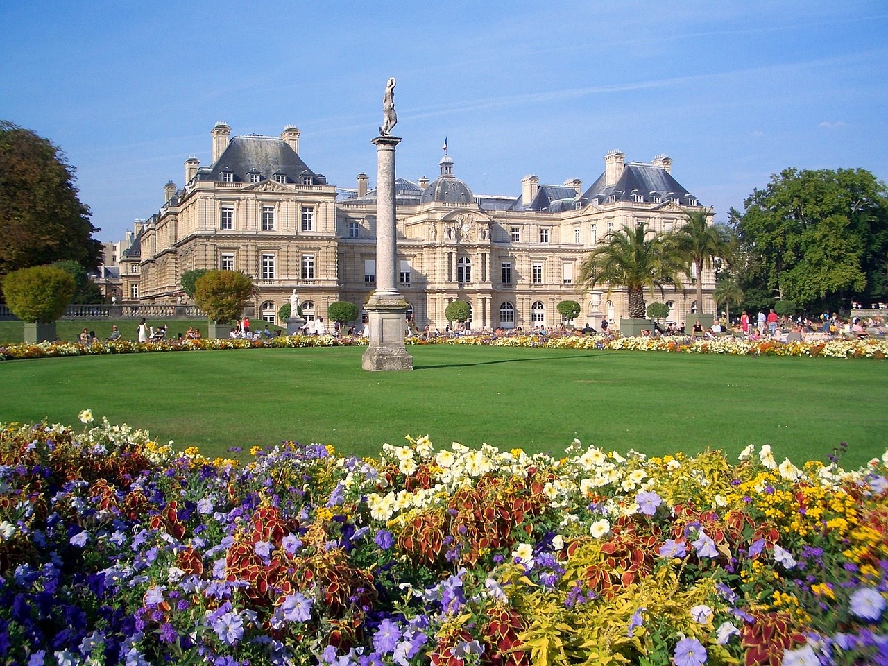 jardin-du-luxembourg-96401_1280.jpg