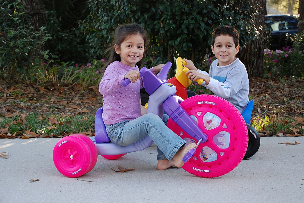 Two-Children-On-Big-Wheels-2008