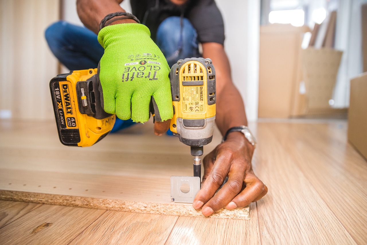 handyman-3546194_1280.jpg