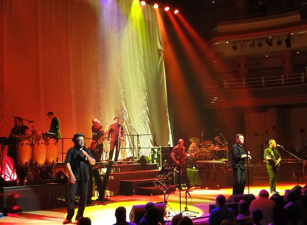 1024Px-Ub40In2010