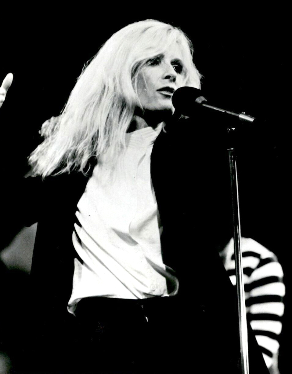 Kim Carnes 1981 Press Photo