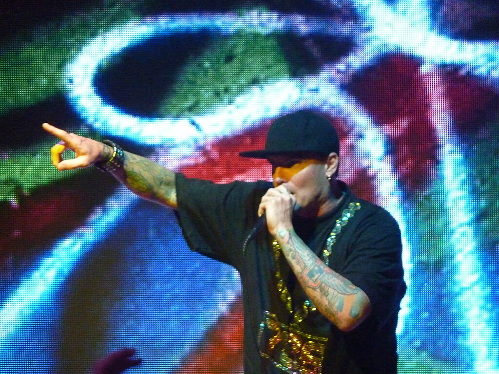 Vanilla Ice Concert (4743161178)
