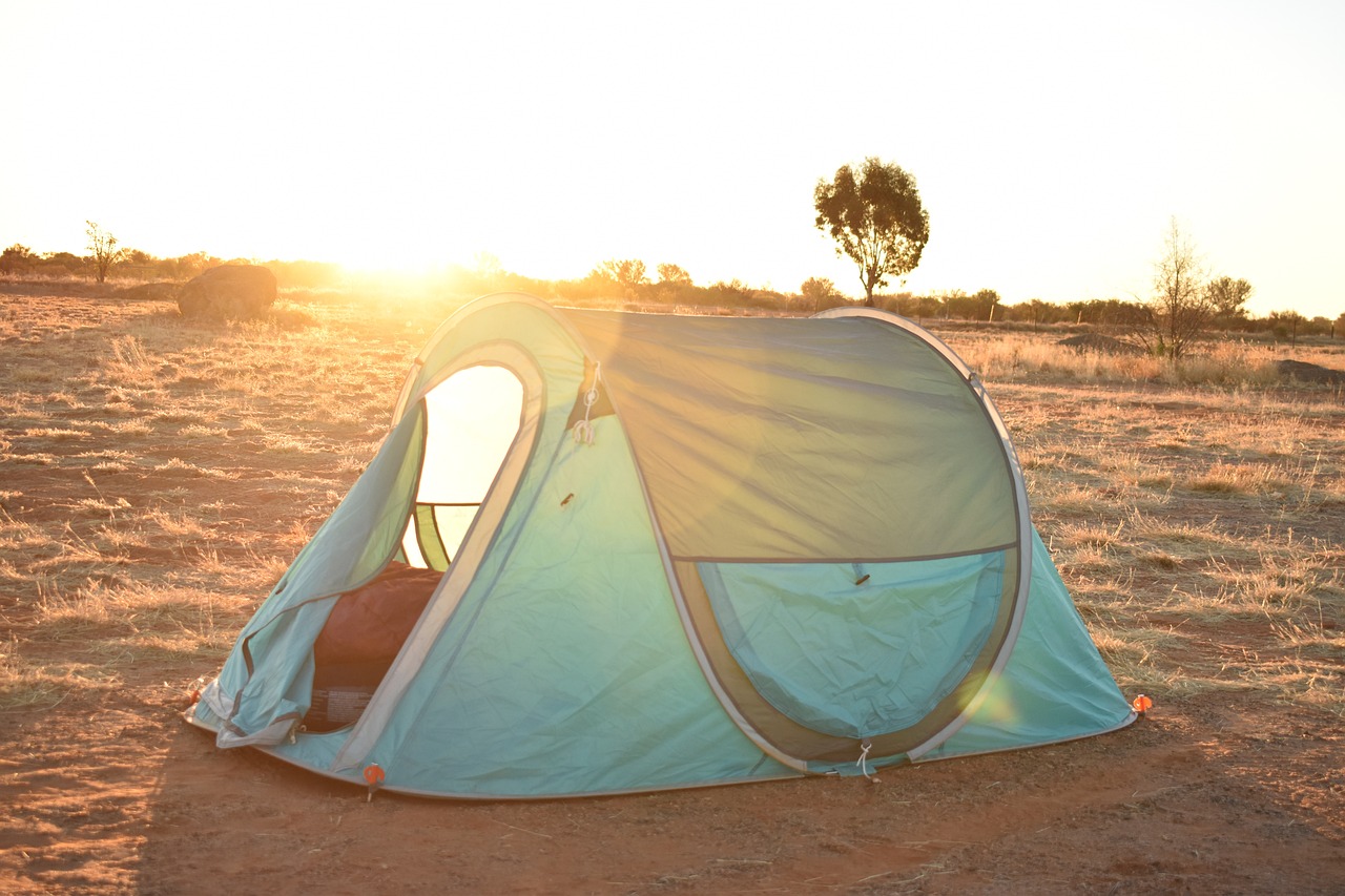 tent-5441682_1280.jpg