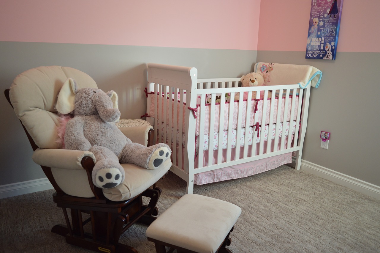 nursery-g8cc01be0b_1280.jpg